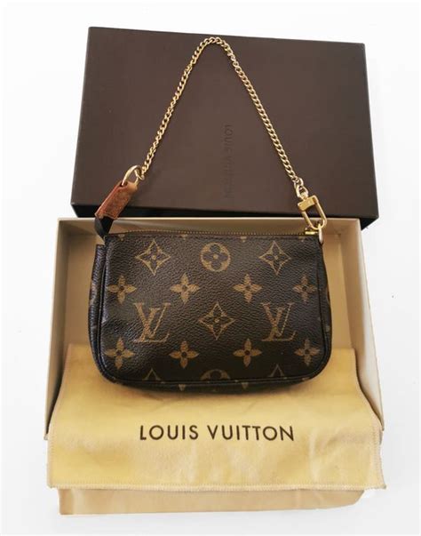 louis vuitton pochette catena|louis vuitton handbags.